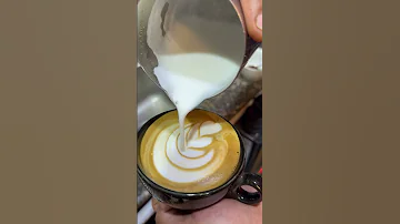 من يوم ما سيرتي سمعت 