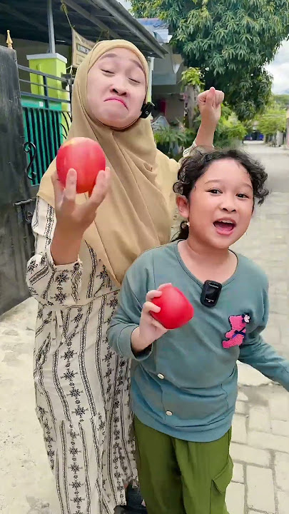 STRAWBERRY MANGGA NANAS SORRY GA PANAS 😛🤣 #shorts