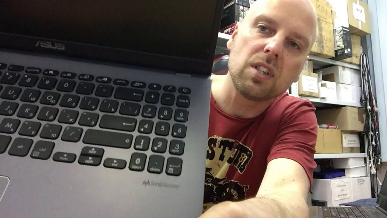 На какие мелочи надо обращать внимание при выборе ноутбука - YouTube