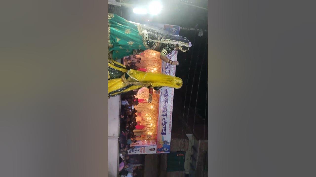 falgun me holi khelungi
