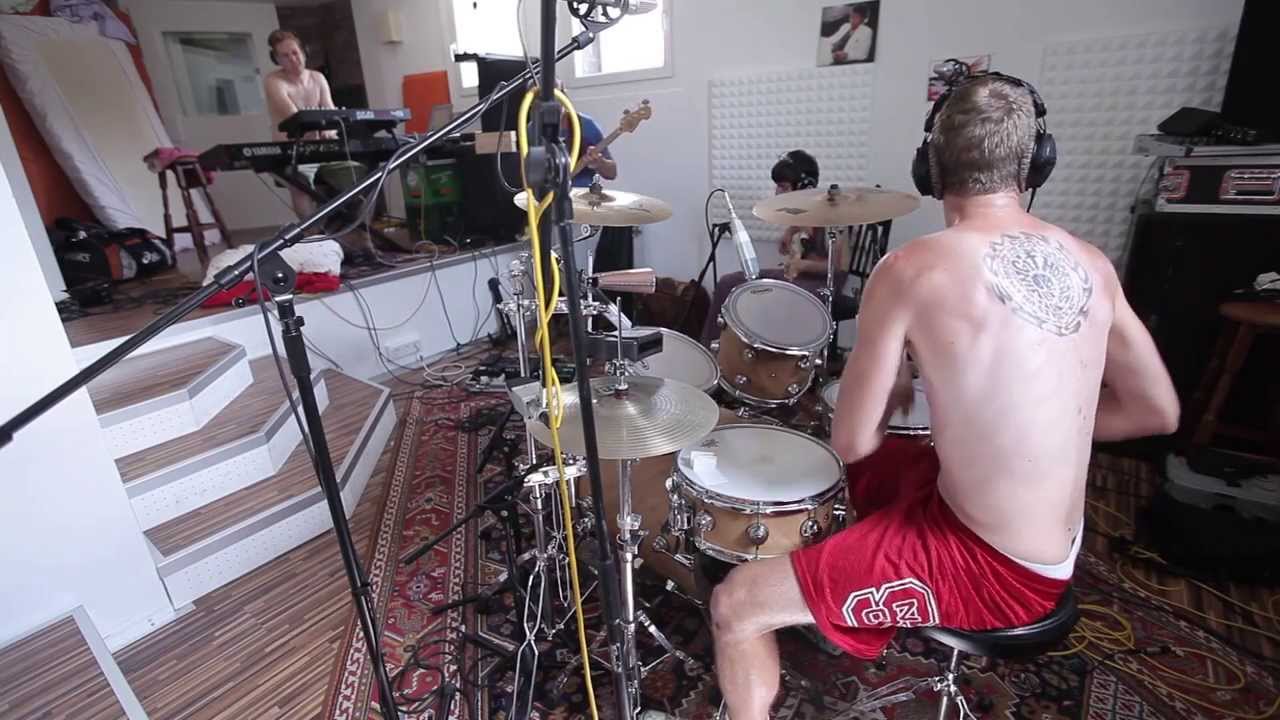 Help NEONSTREAM reach their STRETCH GOAL!