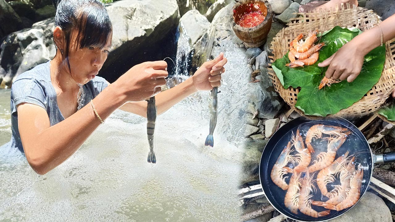 Catching Shrimp, Cooking and Eating Delicious with mix chili sauce, Jungle Food