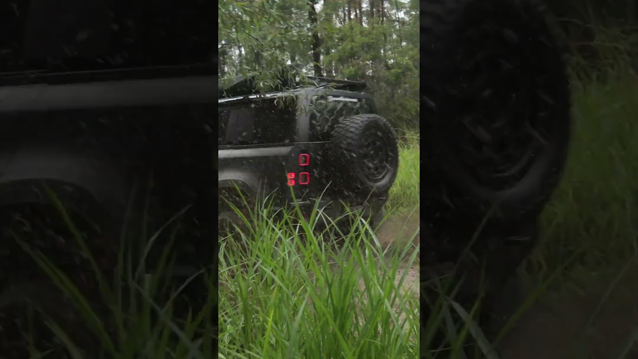 Can Land Rovers go off road? - Completely Custom V8 Land Rover Defender