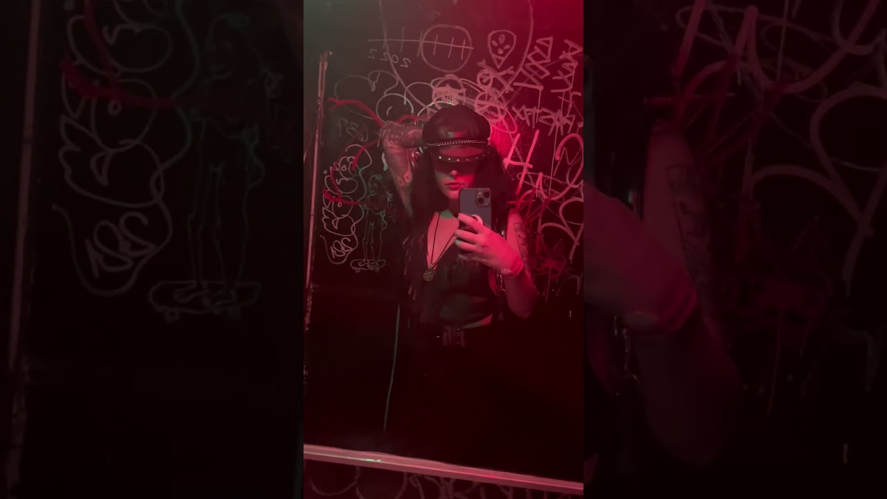 Nyc Mistress Devi touring Detroit 12/30-1/3 🔥