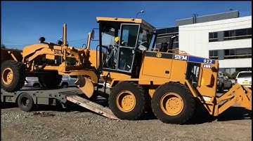 Отправка грейдера SEM922 AWD новому владельцу