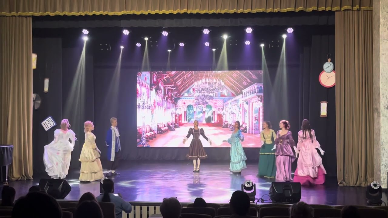 2 курс, номер 352 группы на День учителя! Номер «Средневековый бал» ПККК🎬🎭