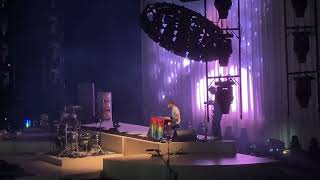 Barfuß am Klavier - Live - Munich Olympiahalle - 15-09-2026 - erste Zugabe - AnnenMayKantereit 