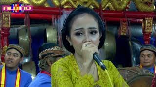 SESIDEMAN voc ; INTAN // MUDHO LARAS