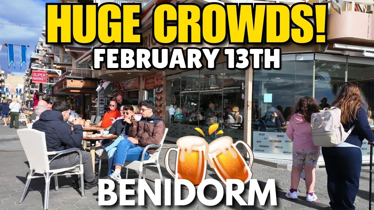 Benidorm - CROWDED Old Town,  Full Terraces & Shopping Streets! 😲🍺