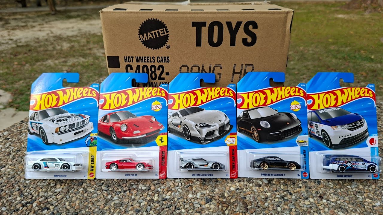 Unboxing Hot Wheels G Case 2026 - YouTube