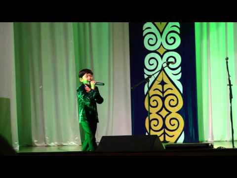 Әке-ана |мальчик спел очень трогательно! на казахском языке песня про родителей  | Ильхам студия