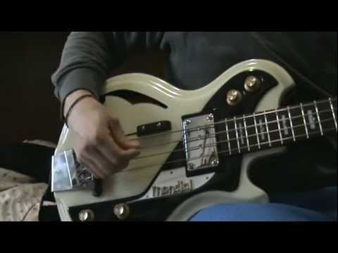 L' Angolo Strumenti di AL - Italia Mondial Classic Bass - Pt. 1 Humbucker Passivo