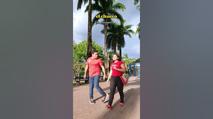 tipos de personas caminando en la calle