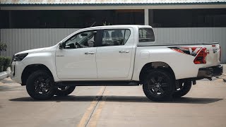 Toyota Hilux Revo V-Editon 2025 | Pick Up 4X4 off Road | 4 cylinder, 2.8L, 201hp,In-Depth-Walkaround