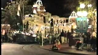 Disneys Christmas Parade At Magic Kingdom