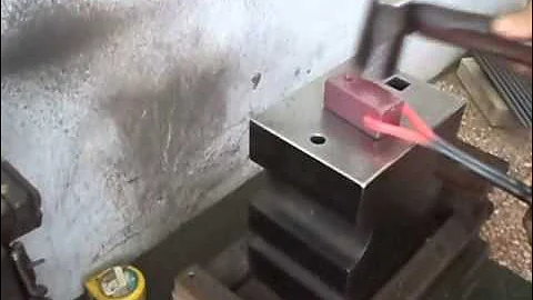 Making a simple blacksmith rivet header / heading tool