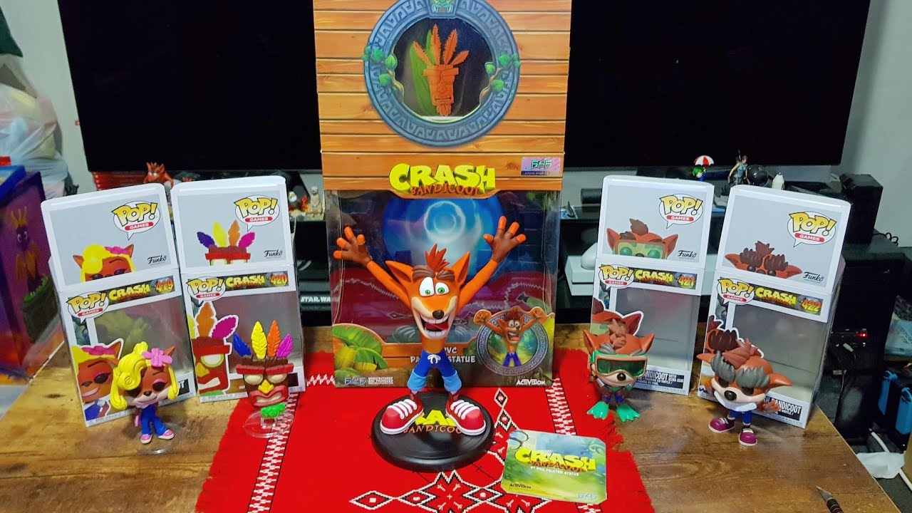 Unboxing: Crash Bandicoot  Funko Pop Vinyl Figures and First 4 Figures  9" PVC Painted Statue