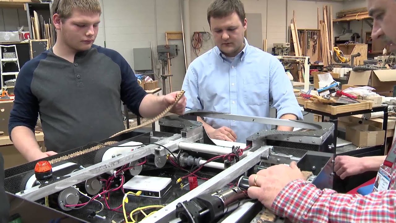 Murray Calloway Robotics Team - YouTube