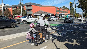 Hillside Avenue Protected Bike Lane (Victoria, BC - October 2025)