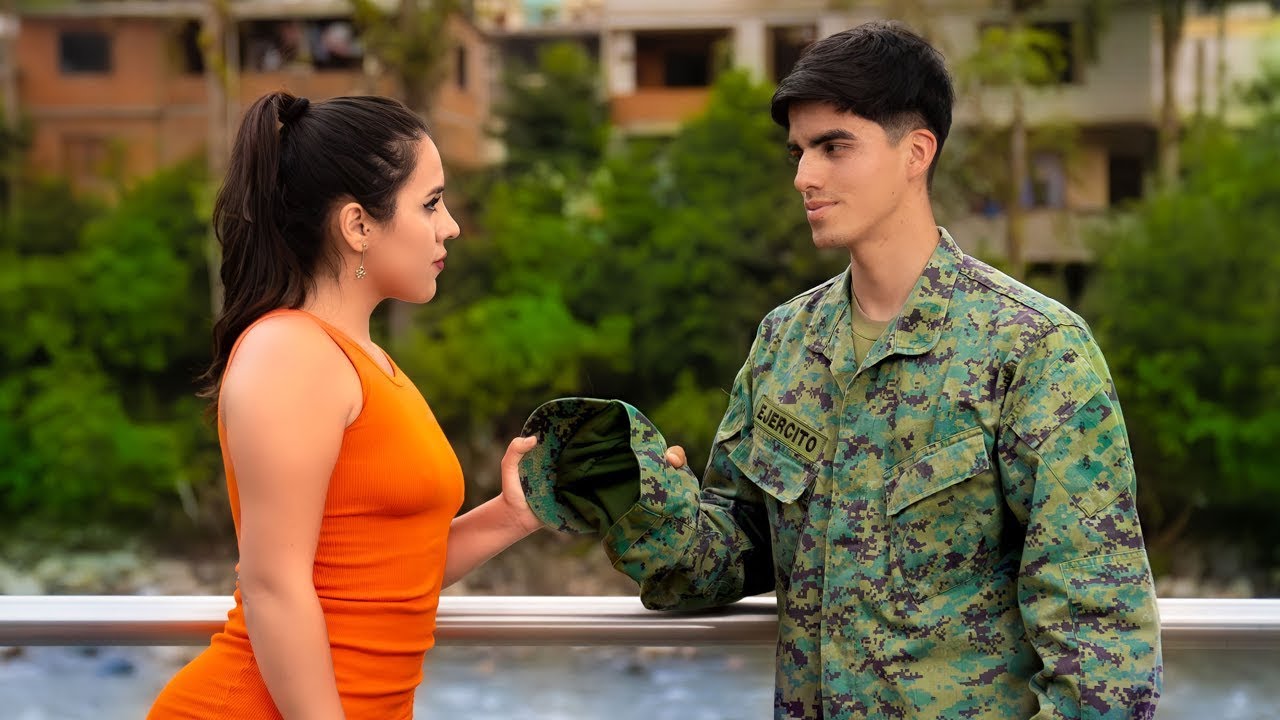 AGASOBANUYE Mbega! Inkundo z'ABASIRIKARE zo Ziratangaje (Alehandra X Daniel) #LOVESTORY