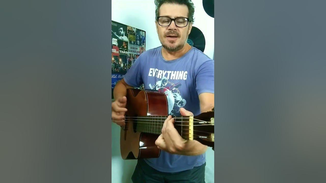 Batida da Música Amigo de Roberto Carlos #aprendaviolão #shortvideo #robertocarlos