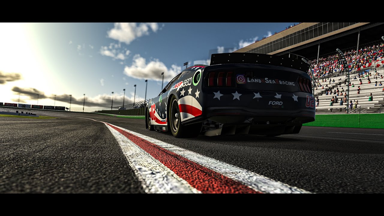 NASCAR Live from Chicagoland Speedway! It's the Slingshot Sim Racing ...