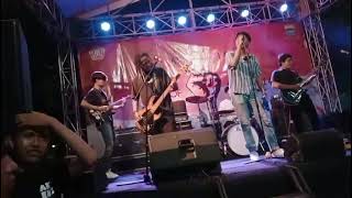 Liquido  Play Some Rock Cover