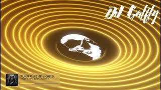 TURN ON THE LIGHTSBASSTON, Techno Tazzy y Tazzy