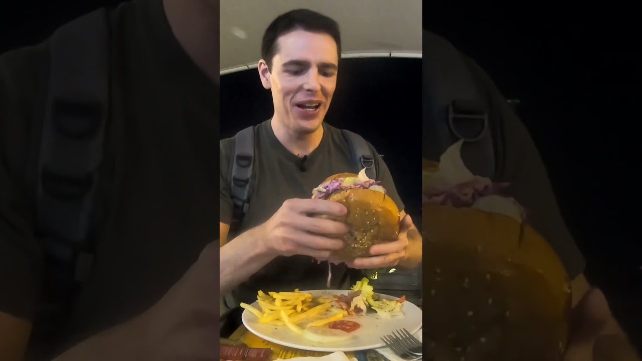 $6 Juicy Lamb Burger in Old Delhi, India 🇮🇳