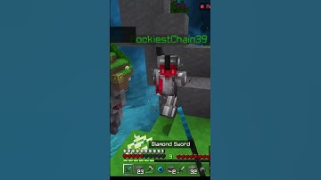 clutching on a blatant hacker in skywars!!!