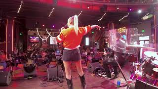 Downtown Avenue – Boondocks (by Little Big Town) | Live at Ole Red, Las Vegas