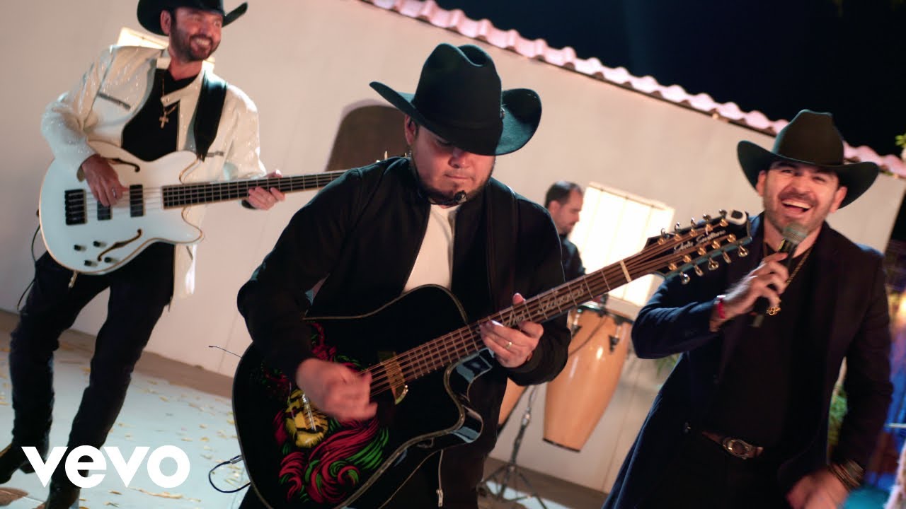 Códice - Medley - Valentín Elizalde (En Vivo)