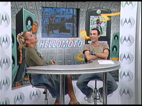 Number1 TV 6 Ekim 2005 Hello Moto programı Billur Kalkavan