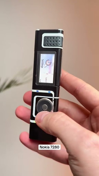 Nokia 7280 – a phone like no other! #Nokia7280 #FashionPhone #RetroTech #nokia