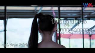 Safira Inema-Ditinggal Pas Sayang Sayange( music audio)