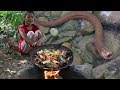 Catch and cook eel for lunch in jungle - Yummy cook eel recipe for eat delicious #81