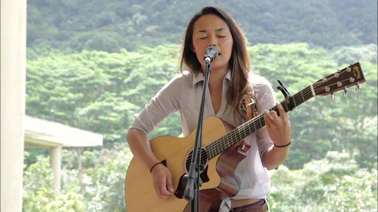 Ashley Lilinoe - Always Wanting More (HiSessions.com Acoustic Live!) Ashley Lilinoe - Always Wanting More (HiSessions.com Acoustic Live!)