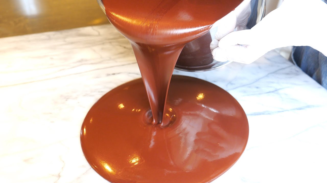 職人がカカオ豆と向き合い作り上げる 産地別の板チョコレート Asmr Youtube