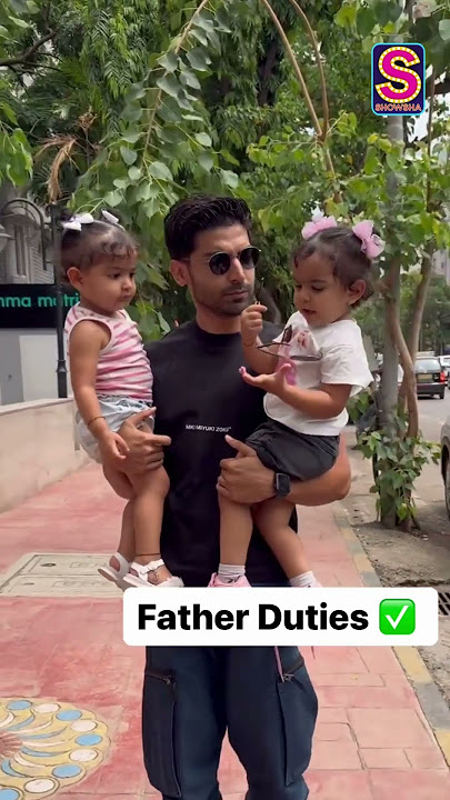 Gurmeet Choudhary's Heartwarming Moment: Kisses His Daughters | Bollywood | N18S | #viral