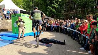 Landrat Dr. Joachim Bläse bekommt richtig Angst - BikeTheRock in Heubach 28.04.2024