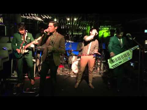 กลืน (live) - SEASON FIVE