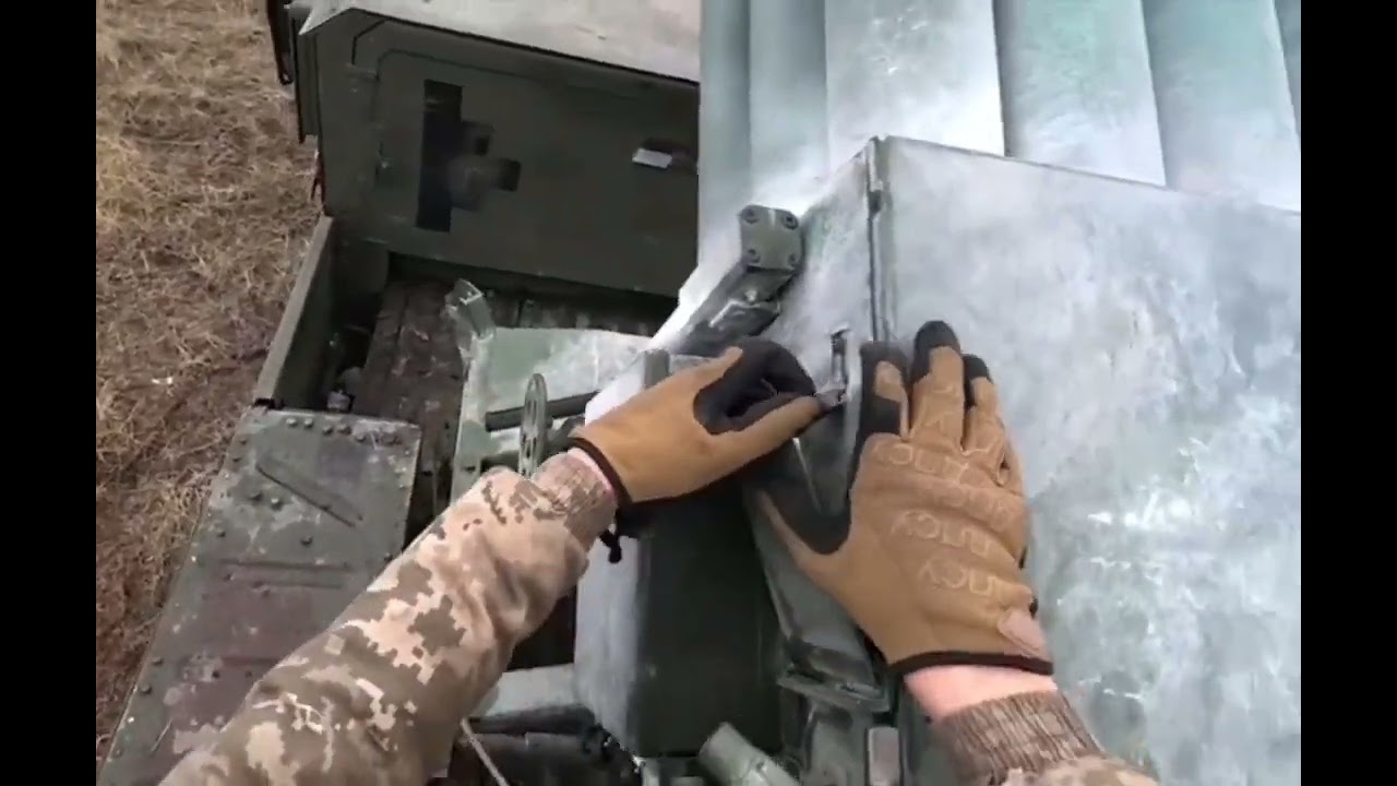 RAK-12. 128 mm Lightweight MLRS. 