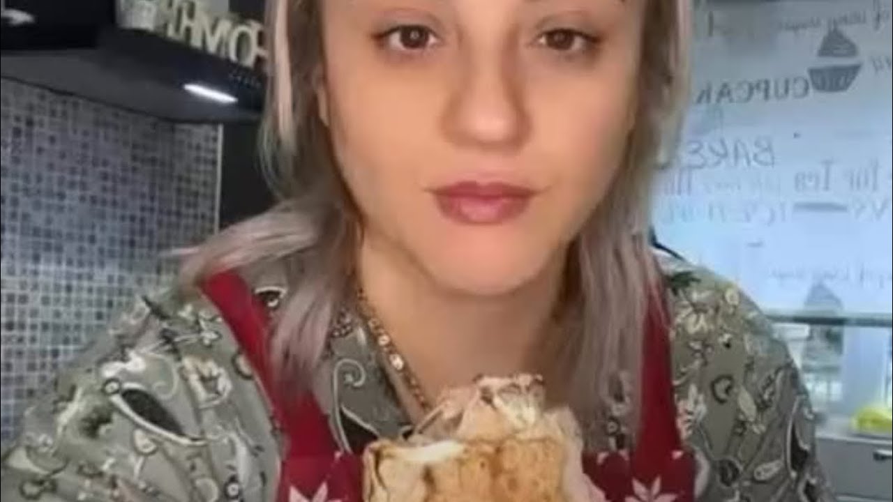 سندوتش شاورما دجاج اكسبرس ببصوص ثومية رائعة المداق