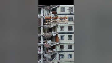 اذا زلزلت الارض زلزالها واخرجت الارض اثقالها وقال الانسان مالها #قرآن #ياسر_الدوسري #سورة_الزلزلة