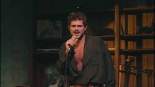 Leandro Neves canta “Carcará