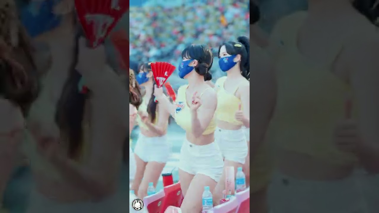 애교부리다 급하게 응원을..삐끼삐끼(치어리더 이다혜 ) #Shorst