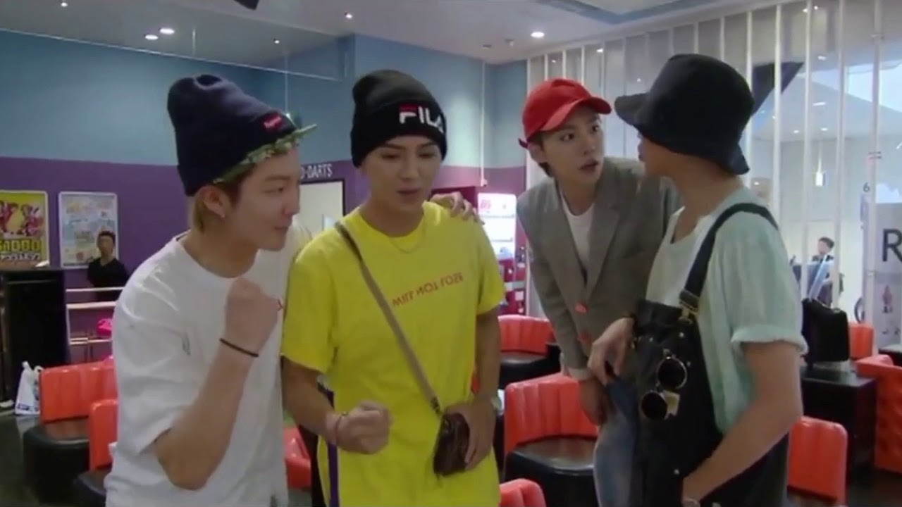 WINNER Our Twenty For - Holiday @ ROUND1 Part 1