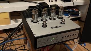 (7) Audio Research VSi60