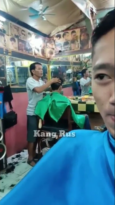 story wa terbaru |tukang potong rambut joget luwes |