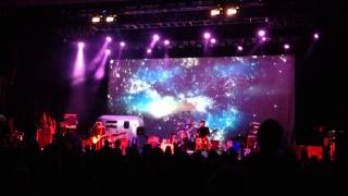 Failure live from the Greek